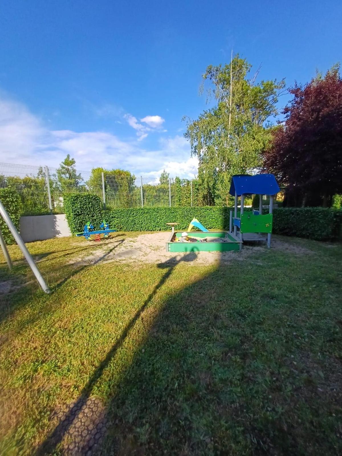 Rodzinny Apartament Blisko Hali Stulecia I Zoo Breslávia Exterior foto